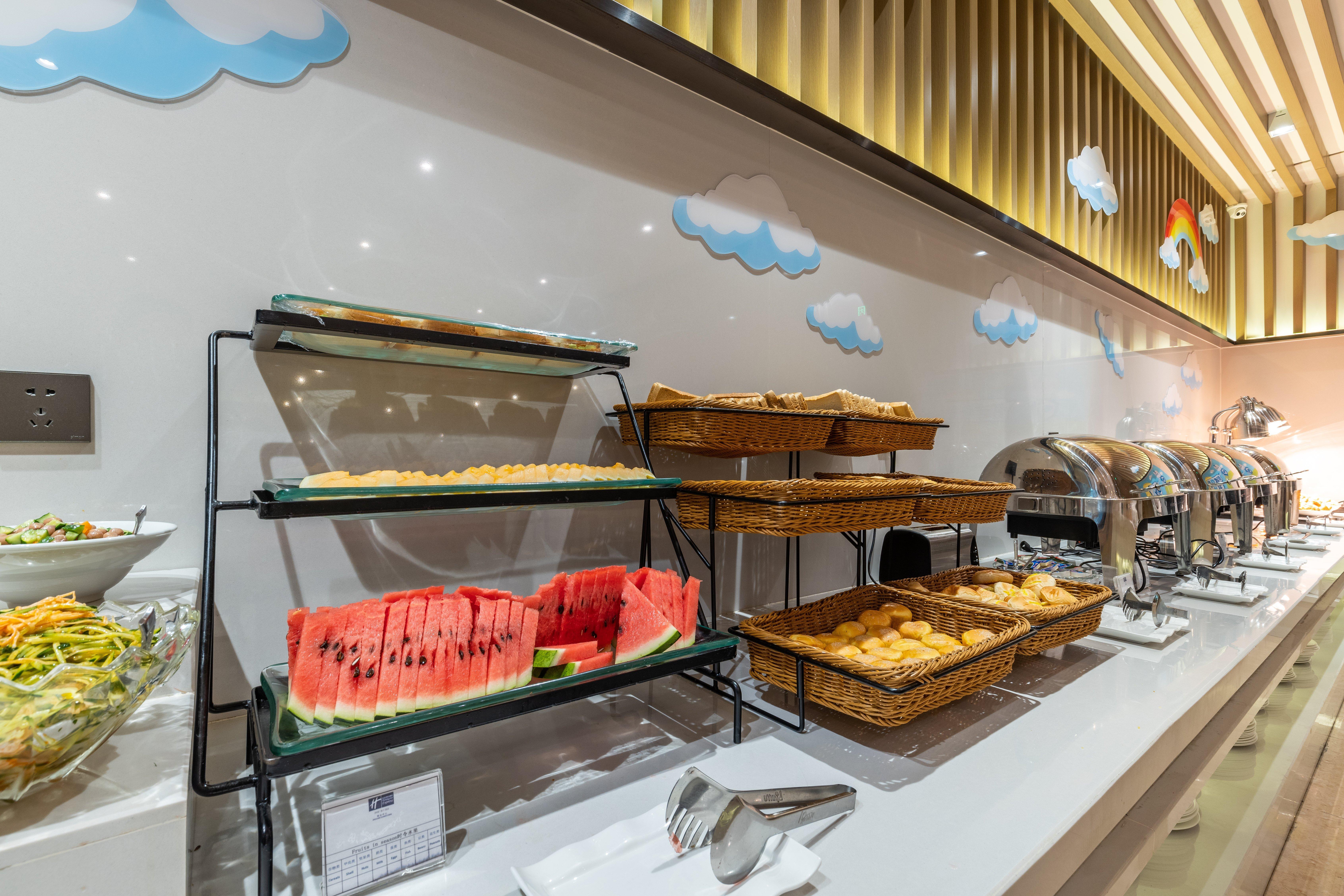 Holiday Inn Express Anshan Downtown By Ihg Exteriör bild