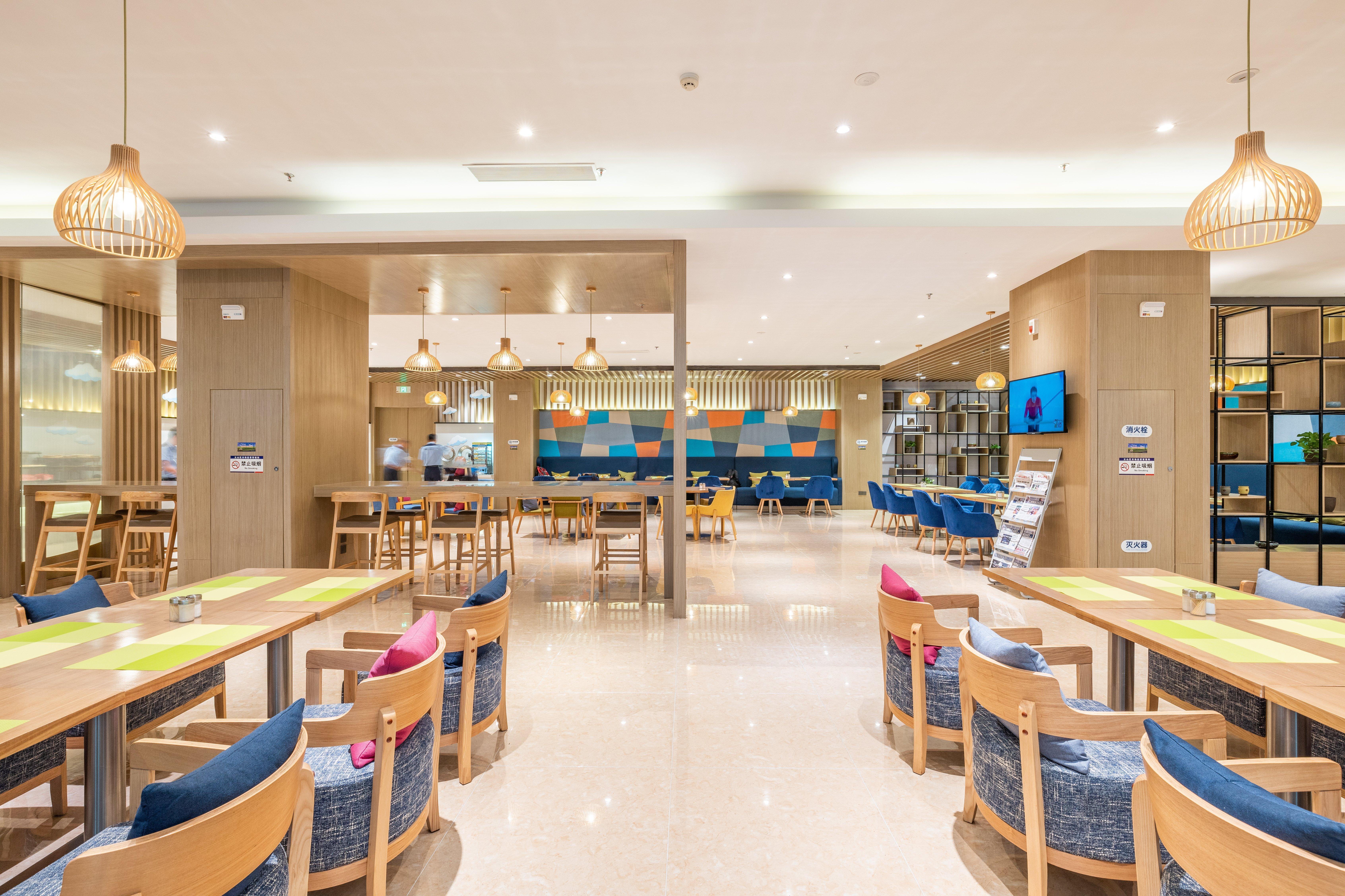 Holiday Inn Express Anshan Downtown By Ihg Exteriör bild
