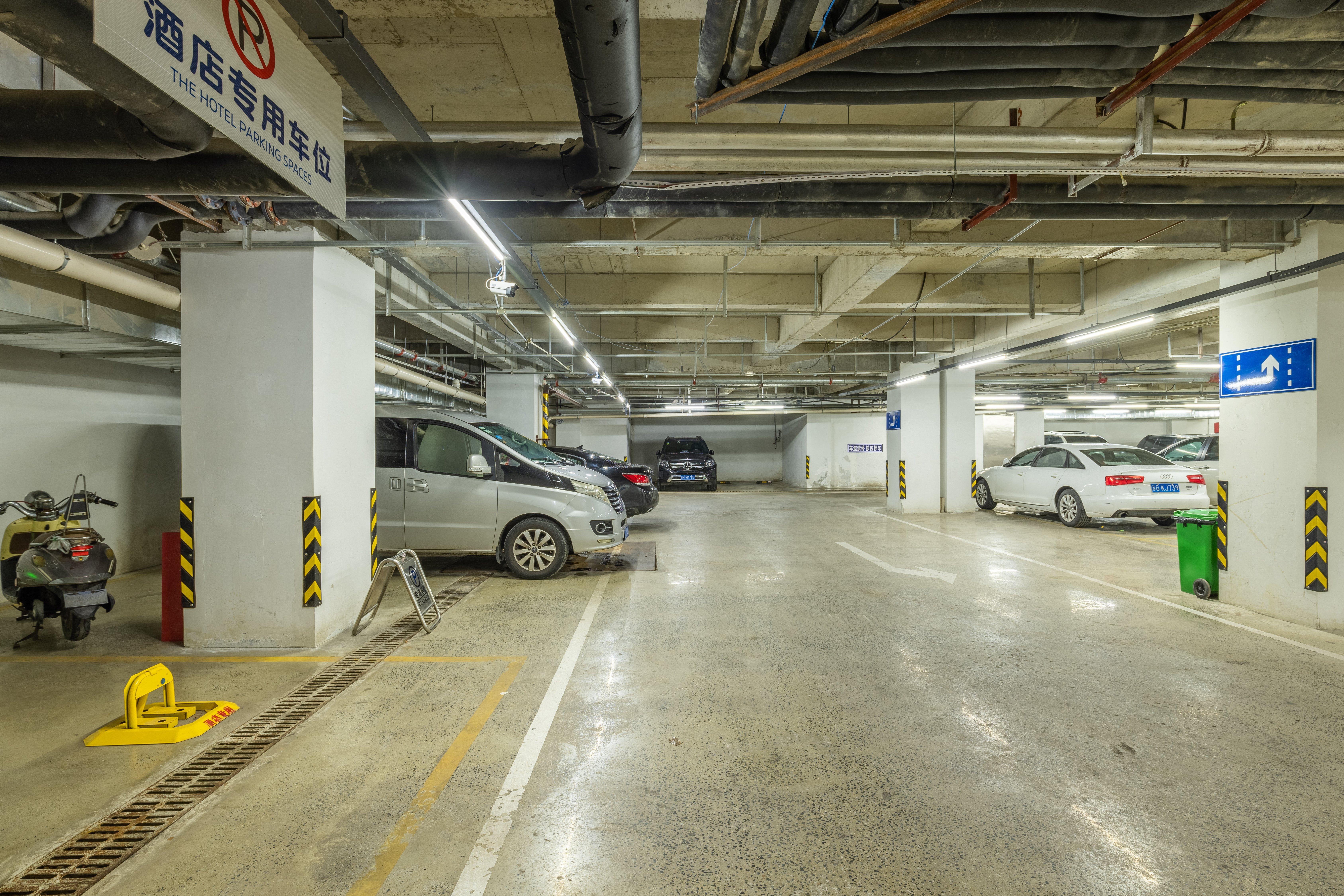 Holiday Inn Express Anshan Downtown By Ihg Exteriör bild